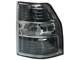 lampa-tylna-mitsubishi-pajero-iv-2010-2011-2012-2013-2014-2015-2016-2017