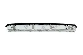 dodatkowe-trzecie-swiatlo-stop-audi-a4-b8-2008-