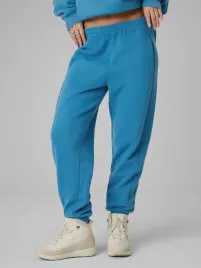 spodnie-dresowe-joggery-damskie-4f-4frss26ttrof1724-32s-granatowy-xxl