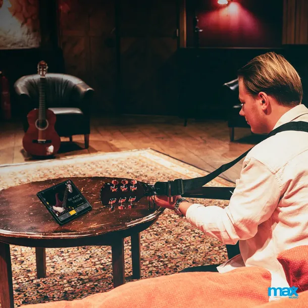 gitara-akustyczna-solojam-western-czarna-kolor-czarny