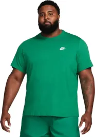 koszulka-meska-nike-club-tee-zielona-ar4997-365