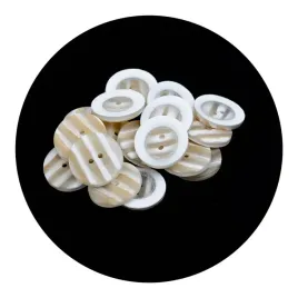guzik-23mm-dwie-dziurki-10szt-bialy