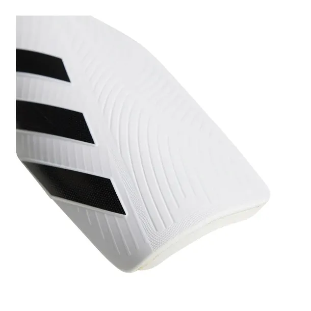 tiro-marka-adidas