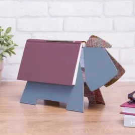 stay-doggy-book-rest-podstawka-pod-ksiazke-szary-pies