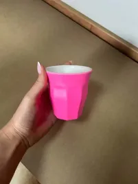 rozowy-kubek-z-melaminy-250-ml-nietlukacy-na-piknik-kemping
