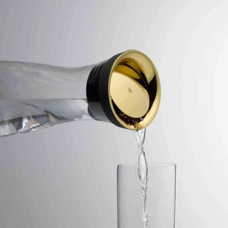 karafka-do-wody-1l-zlota-basic-gold-wmf