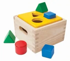 skrzynia-z-figurami-geometrycznymi-plan-toys