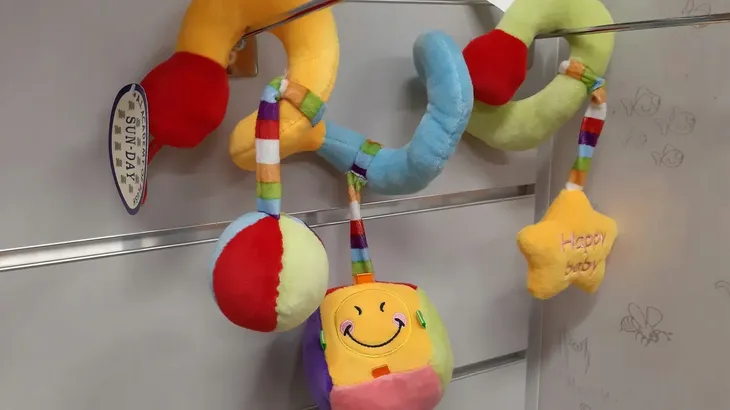 grzechotka-45cm-bohater-brak
