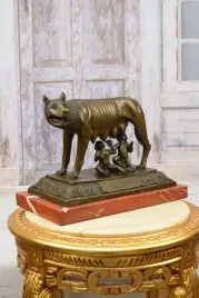 wilczyca-kapitolinska-romulus-i-remus-figura-z-brazu-imperium-rzymskie