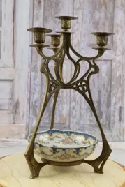 wielki-czteroramienny-swiecznik-z-brazu-porcelana-secesja-unikat