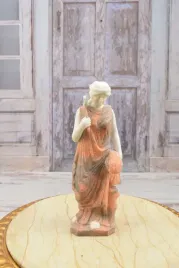 marmurowa-figura-kobieta-art-deco-mitologia-grecka-unikat