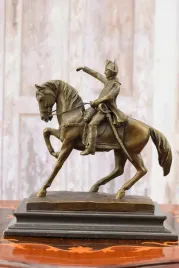 napoleon-bonaparte-na-koniu-rzezba-z-brazu-doskonala-figura-prezent