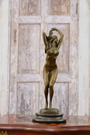 akt-nagiej-kobiety-figura-z-brazu-art-deco-rzezby-z-brazu-dekoracje