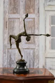 tancerka-z-pochodniami-bogini-figura-rzezba-z-brazu-akt-sygnowany