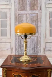 koniakowa-lampa-gabinetowa-grzybek-biuro-gabinet