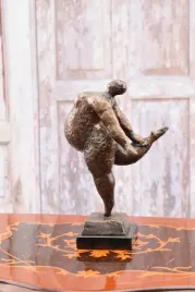 lgarska-tancerka-gruba-kobieta-figura-z-brazu