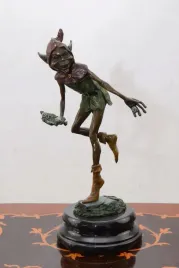 chochlik-gnom-skrzat-goblin-figura-z-brazu