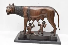 romulus-i-remus-wilczyca-kapitolinska-figura-braz