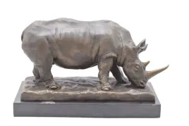 duzy-nosorozec-afryka-orientalna-figura-z-brazu