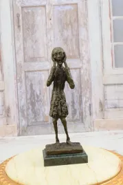 rzezba-krzyku-krzyk-edvard-munch-figura-z-brazu