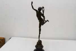 merkury-hermes-figura-z-brazu-patron-biznesu
