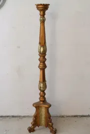zloty-stojacy-swiecznik-secesja-150cm-z-francji
