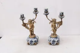 2-swieczniki-porcelana-braz-niebieskie-amory