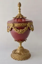 francuska-czerwona-amfora-porcelana-braz-50cm