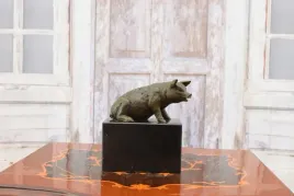 prosiak-swinia-figura-z-brazu-braz-rzezba-swinka