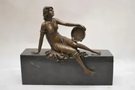 akt-kobieta-muzyk-sygnowana-figura-z-brazu