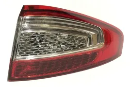 lampa-tylna-prawa-ford-mondeo-iv-tyl