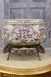 porcelanowa-misa-waza-rozowa-wstazka-prezent