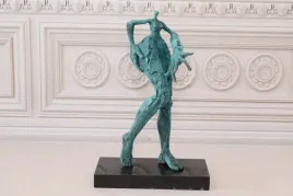 modernistyczna-figura-akt-kobiety-abstrakcja-figura-rzezba-z-brazu