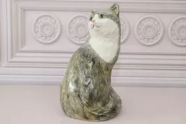 porcelanowy-kot-figura-figurka-z-porcelany-sygnowana