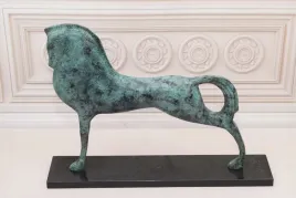 nowoczesny-asyryjski-kon-figura-rzezba-z-brazu-dekoracja