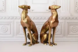 dwa-dostojne-charty-z-mosiadzu-mosiezne-beagle-psy-mosiadz-figury