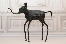kosmiczny-slon-salvador-dali-figura-rzezba-z-brazu-dekoracja