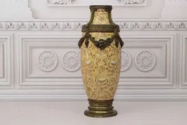 zolty-wazon-malowany-sygn-porcelana-braz-sygnowany