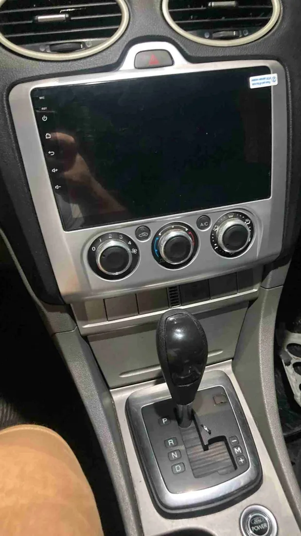 radio-2din-nawigacja-linux-ford-focus-mk2-2-ii-apple-carplay-android-auto