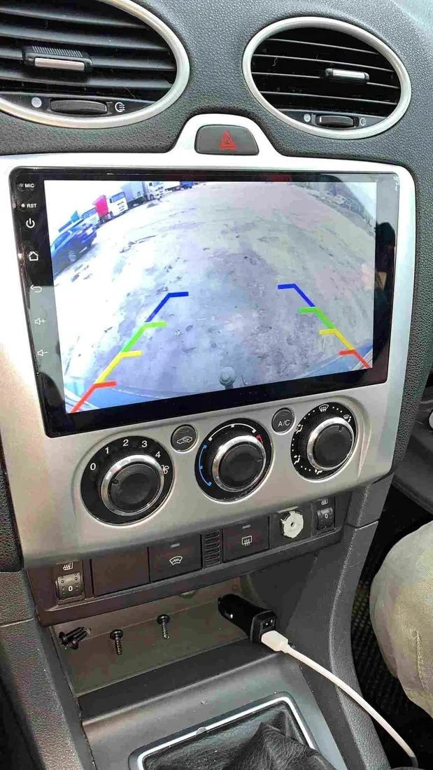 radio-2din-nawigacja-linux-ford-focus-mk2-2-ii-apple-carplay-android-auto-stan-nowy