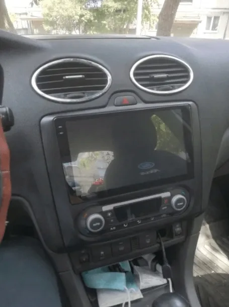 radio-2din-nawigacja-linux-ford-focus-mk2-2-ii-apple-carplay-android-auto-funkcje-ekran-dotykowy-korektor-dzwieku-odtwarzanie-muzyki-z-iphone-a-ipoda