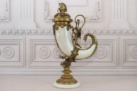 perlowy-rog-obfitosci-porcelana-braz-cornucopia-na-szczescie-dobrobyt