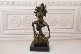meduza-akt-kobiety-siedzaca-kobieta-figura-z-brazu-dekoracja-erotyk