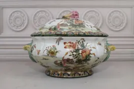 biala-porcelanowa-patera-owoce-i-kwiaty-porcelana-ozdoba