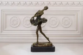 mloda-tancerka-baletnica-ballerina-figura-rzezba-z-brazu