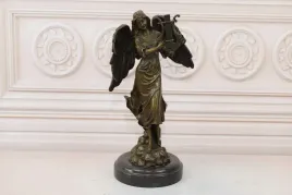 anielska-kobieta-z-harfa-bogini-muza-figura-braz
