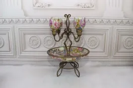 porcelanowa-patera-swiecznik-porcelana-braz-kwiaty