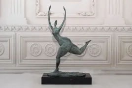 nowoczesna-tancerka-figura-rzezba-z-brazu-sygnowana-dekoracja