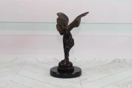 kobieta-spirit-of-ecstasy-rolls-royce-figura-z-brazu-prezent