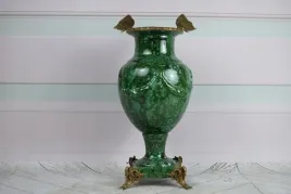 porcelanowy-wazon-puchar-waza-szmaragd-motyle-porcelana-braz